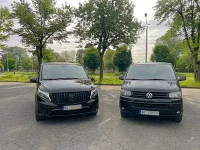 Kombi za prevoz pokojnika u zemlji Pogrebne usluge Beograd Bozur