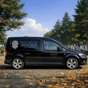 Volkswagen Caddy za prevoz pokojnika Pogrebne usluge Božur Beograd